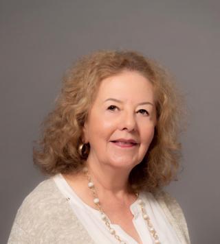 Photo of Ruth Zambrana