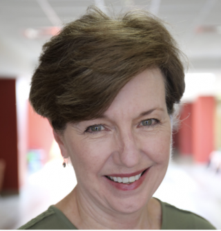 Photo of Leigh A. Leslie