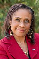 Photo of Traci Dula